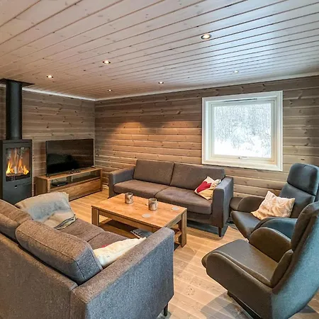Moderne Midt I Skibakken * Ryfoss