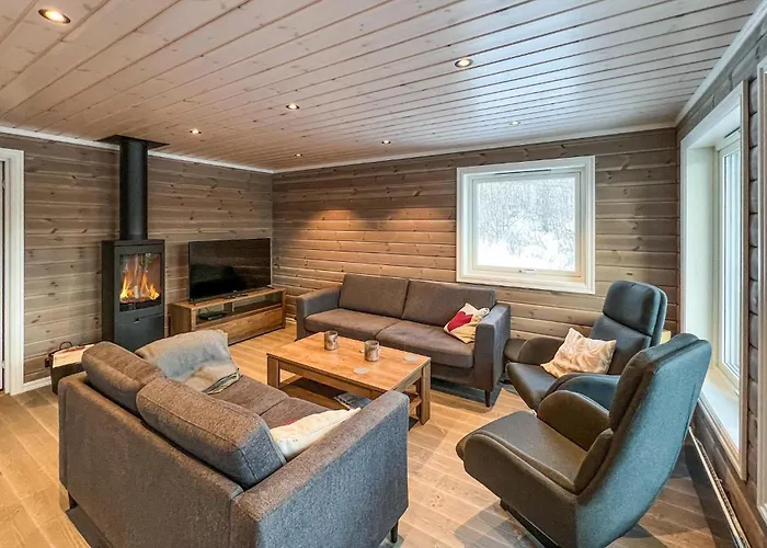 Moderne Midt I Skibakken * Ryfoss