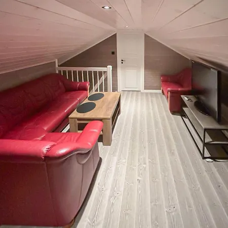 Moderne Midt I Skibakken Ryfoss